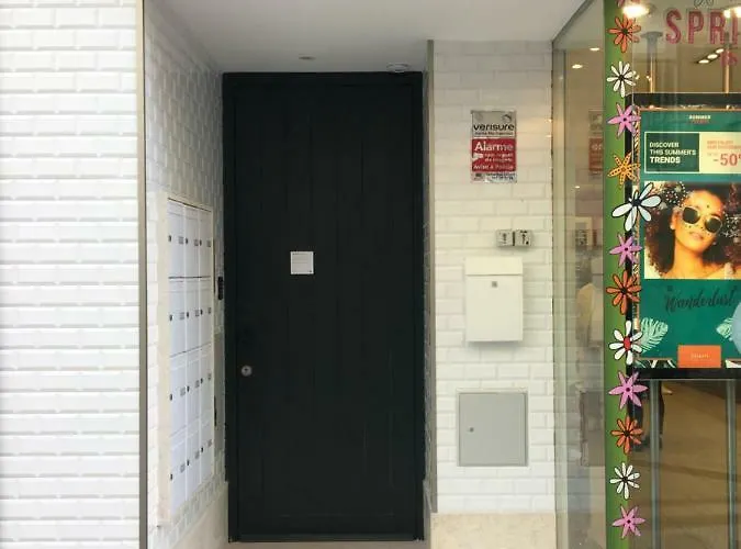 Augusta Street 229- 4 Esq 아파트